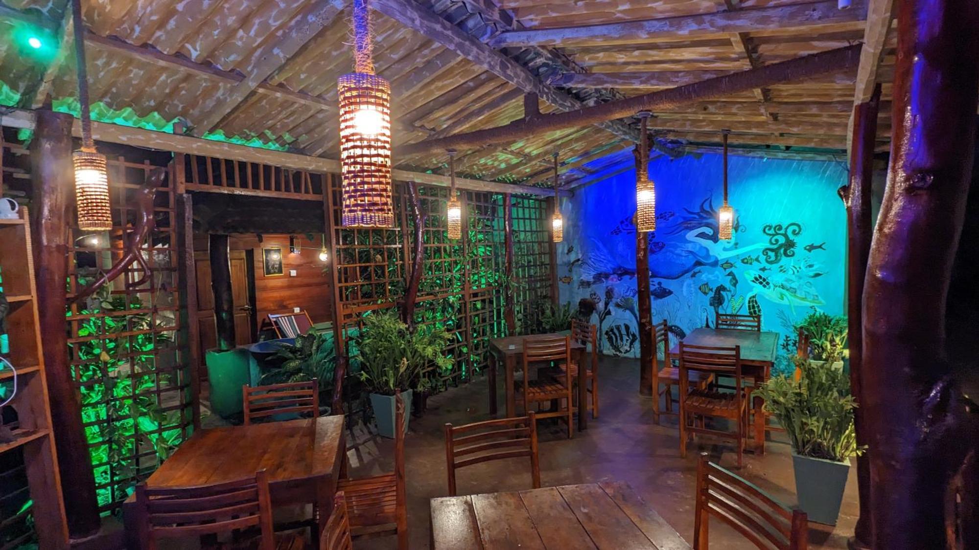 Canoe Beach Resort Tangalle Extérieur photo