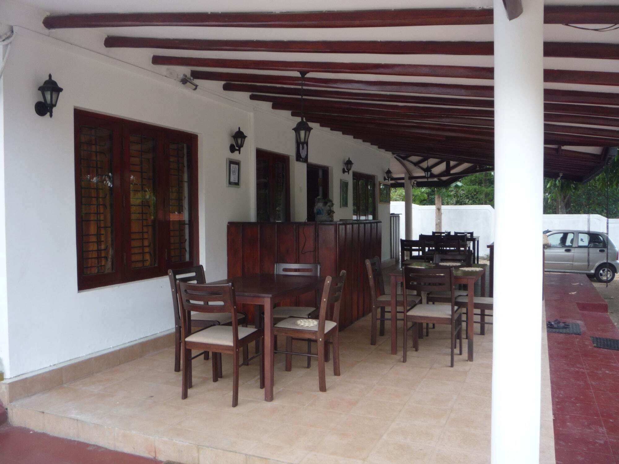 Canoe Beach Resort Tangalle Extérieur photo